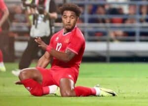 Gãy xương ống đồng, Nguyễn Xuân Son sẽ điều trị như thế nào và mất bao lâu để hồi phục?