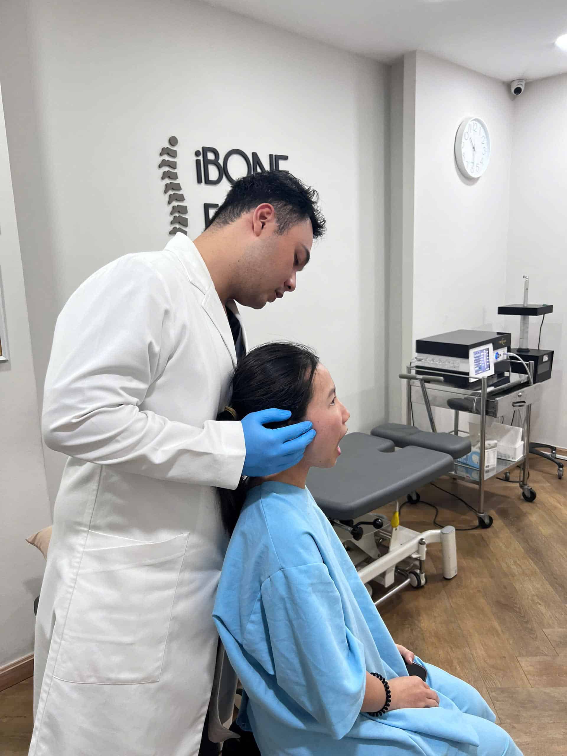 Kiểm tra chức năng và khả năng vận động của khớp thái dương hàm Kiểm tra chức năng và khả năng vận động của khớp thái dương hàm