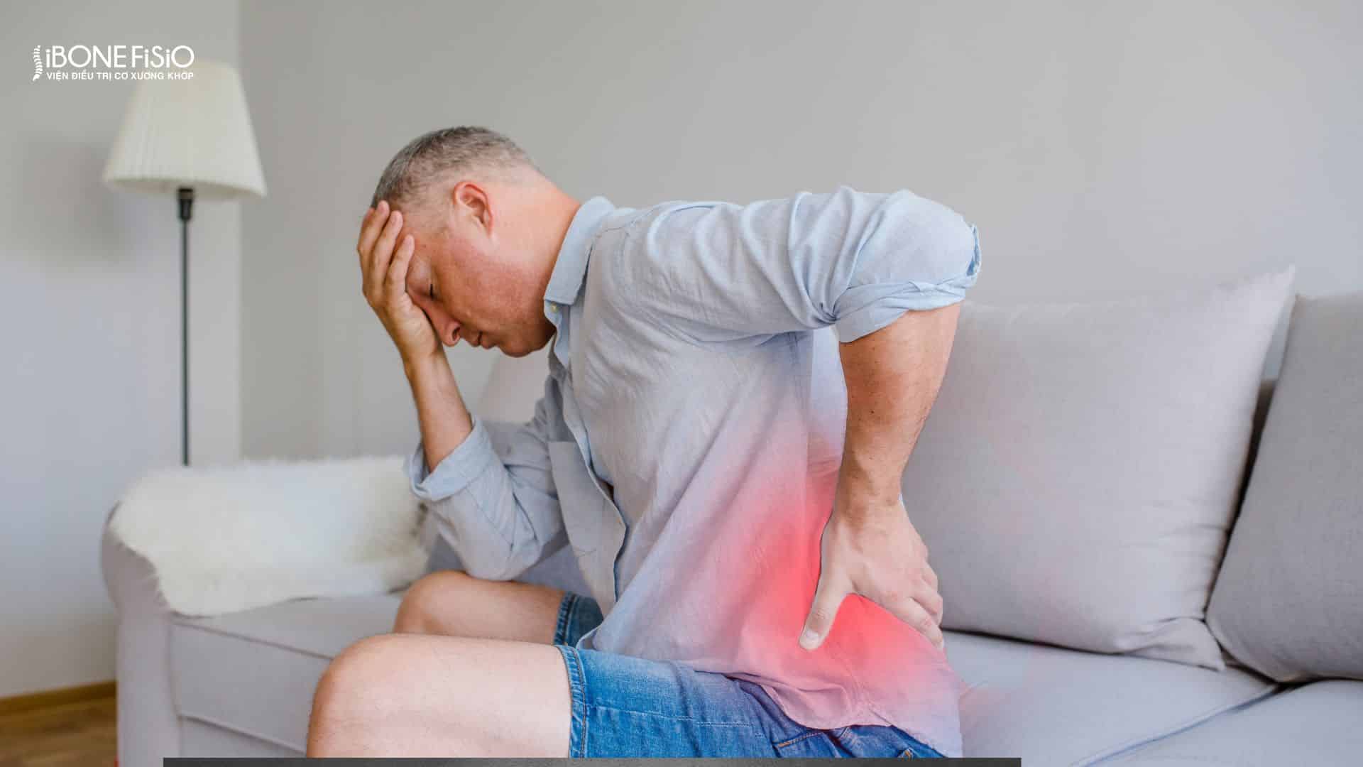 Đau lưng kéo dài khám ở đâu Gò Vấp để điều trị hiệu quả an toàn 3 Đau lưng kéo dài mệt mỏi