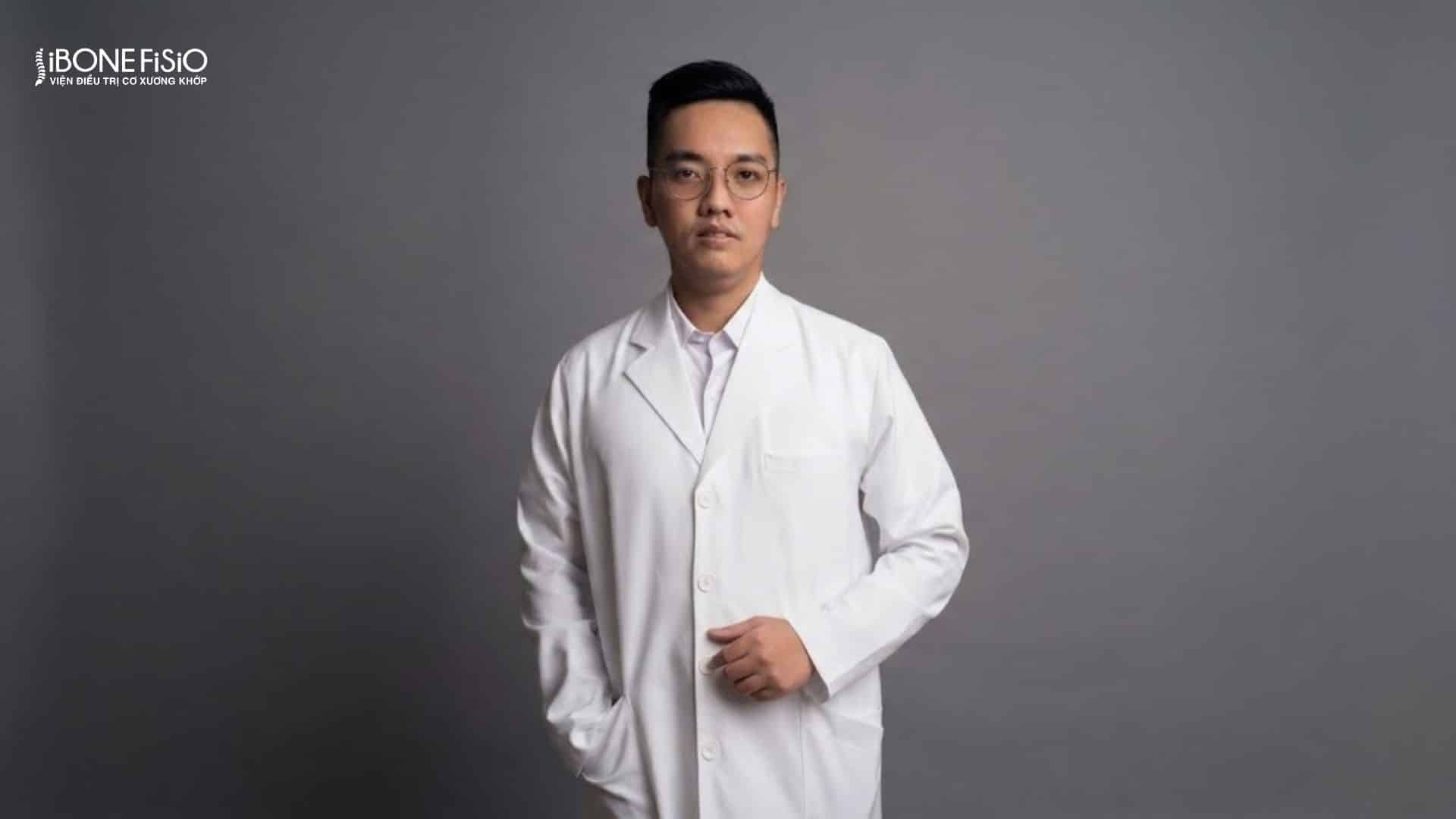 Bác sĩ Vũ Phan Thái Sơn và định hướng điều trị chuyên sâu tại iBONE FiSiO 2 Bác sĩ Vũ Phan Thái Sơn