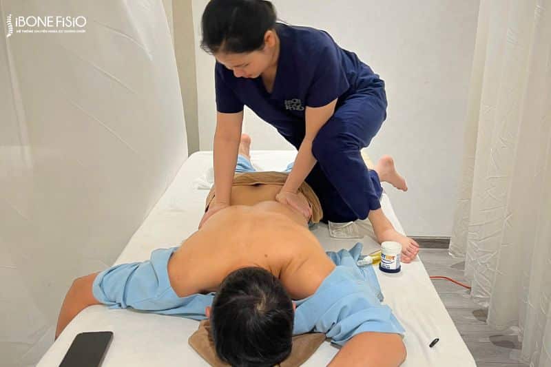 Chữa đau cổ vai gáy ở đâu an toàn và hiệu quả tại TP.HCM 6 Điều trị với phương pháp vật lý trị liệu